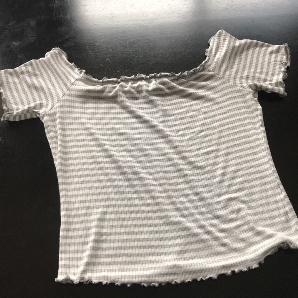 Gray and white off the shoulder t shirt